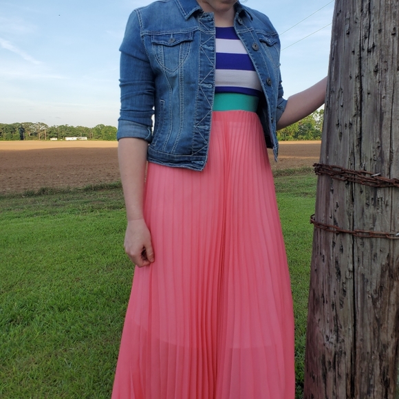 Sleevless Maxi dress,striped top - Picture 4 of 5